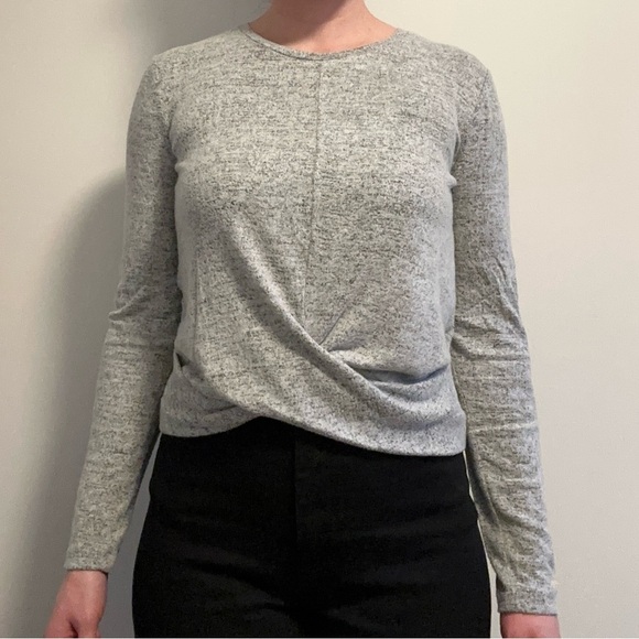 Dynamite grey top, large - Picture 1 of 4